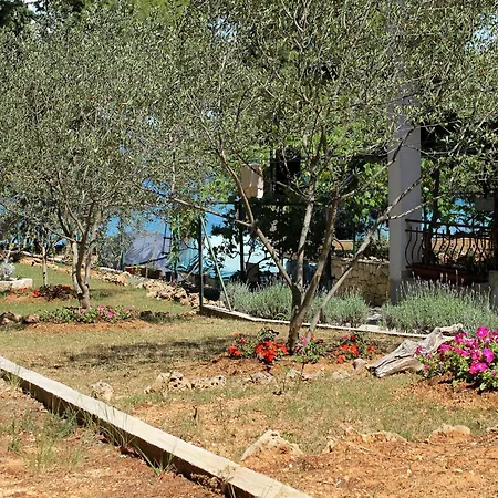 公寓 By The Sea Tkon, Pasman - 698 特孔