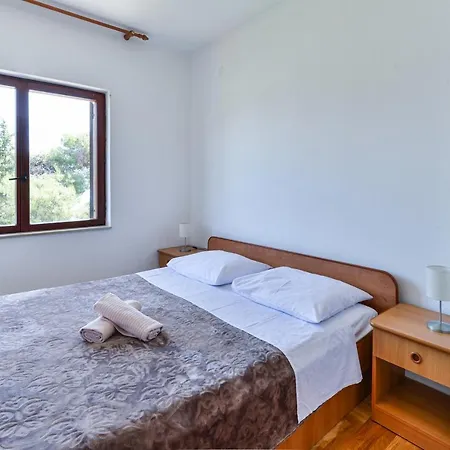 By The Sea Tkon, Pasman - 698 Apartment *