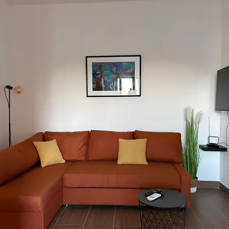 Apartamento By The Sea Tkon, Pasman - 698 Tkon
