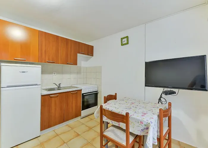 Apartamento By The Sea Tkon, Pasman - 698 *