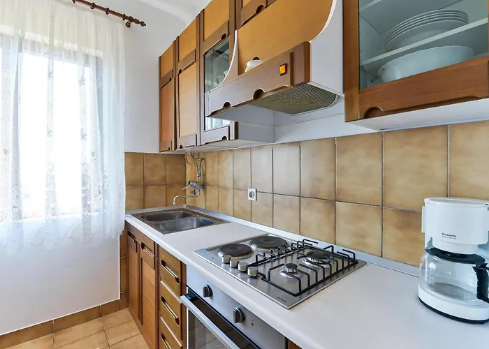 Апартаменты By The Sea Tkon, Pasman - 698 Ткон