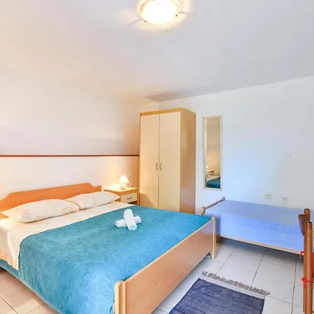 Апартаменты By The Sea Tkon, Pasman - 698 Ткон