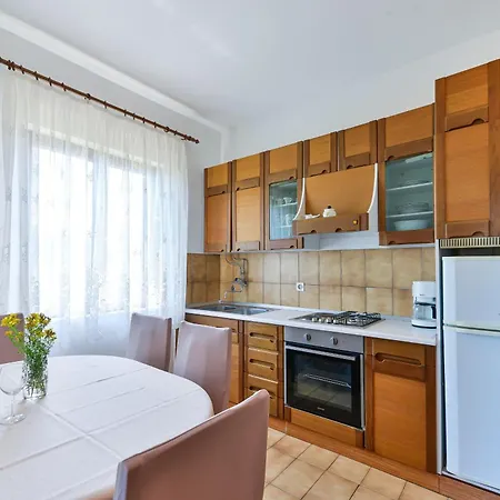 By The Sea Tkon, Pasman - 698 Ткон