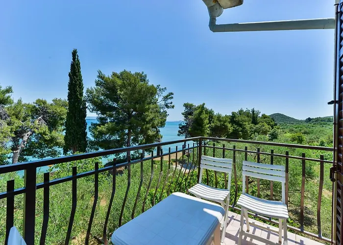 By The Sea Tkon, Pasman - 698 Apartment *